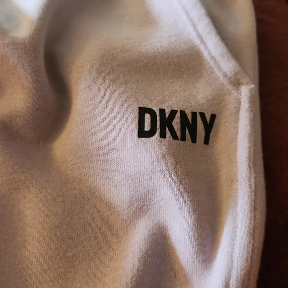 DKNY Fleece Jogger - Picture 4 of 5